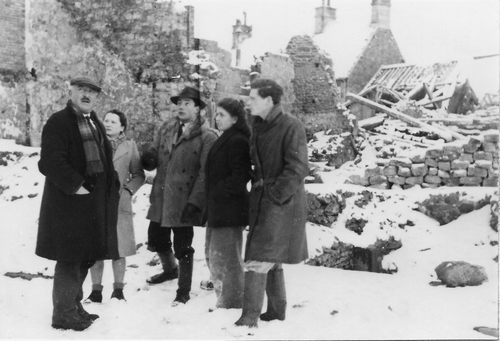 ruines, hiver 1944